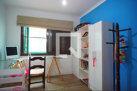 Quarto 1 de casa à venda com 5 quartos, 360m² em Jardim Itu, Porto Alegre