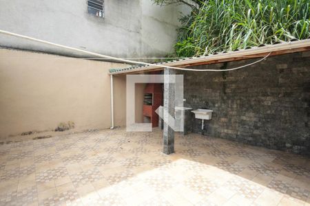 Casa para alugar com 80m², 1 quarto e sem vagaQuintal