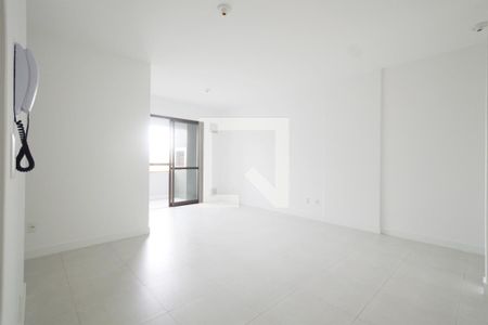 Sala de apartamento para alugar com 2 quartos, 62m² em Coloninha, Florianópolis