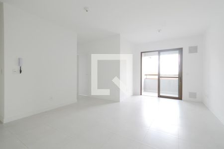 Sala de apartamento para alugar com 2 quartos, 62m² em Coloninha, Florianópolis