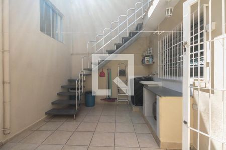 Casa à venda com 200m², 3 quartos e 2 vagas Casa à venda com 200m², 3 quartos e 2 vagasÁrea de serviço