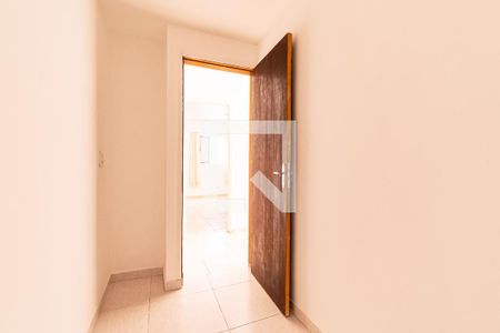 Casa à venda com 40m², 2 quartos e 1 vagaCorredor