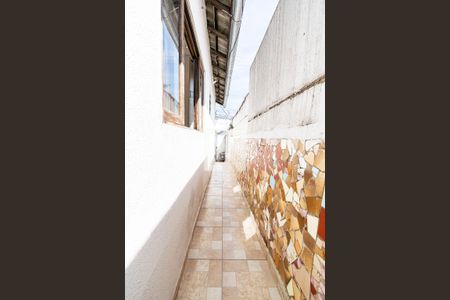 Casa à venda com 40m², 2 quartos e 1 vagaCorredor