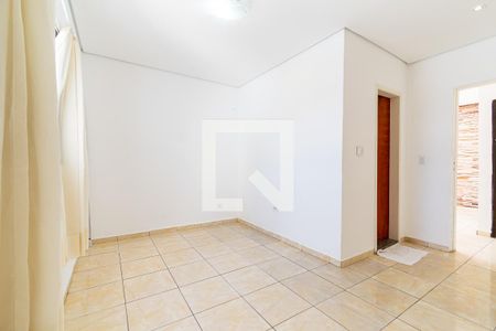 Suíte de casa à venda com 2 quartos, 40m² em Jardim Oriental, São Paulo