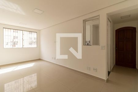 Sala de apartamento para alugar com 2 quartos, 53m² em Jardim Celeste, São Paulo