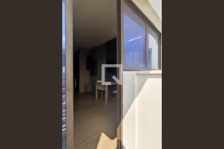 Sacada de apartamento para alugar com 1 quarto, 29m² em Alphaville Industrial, Barueri