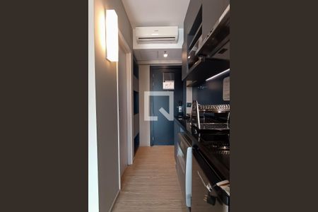 Cozinha de apartamento para alugar com 1 quarto, 29m² em Alphaville Industrial, Barueri