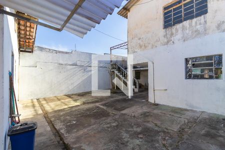Casa para alugar com 150m², 2 quartos e 3 vagasQuintal