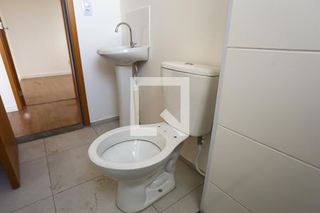 Apartamento à venda com 43m², 2 quartos e sem vagaBanheiro