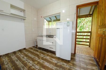 Casa para alugar com 62m², 2 quartos e 1 vaga Casa para alugar com 62m², 2 quartos e 1 vagaCozinha