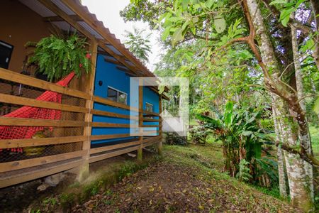 Casa para alugar com 62m², 2 quartos e 1 vaga Casa para alugar com 62m², 2 quartos e 1 vagaFundos do terreno