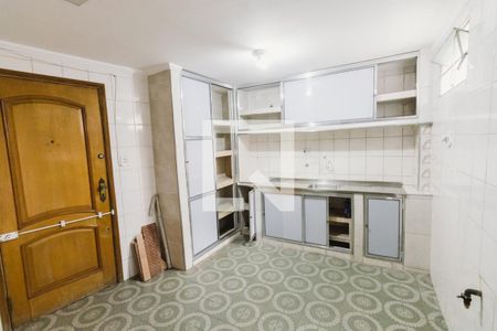 Apartamento à venda com 85m², 2 quartos e sem vagaCozinha