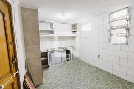 Apartamento à venda com 85m², 2 quartos e sem vagaCozinha