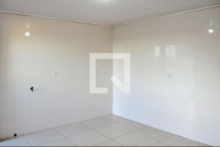 Sala e cozinha  de casa para alugar com 1 quarto, 40m² em Santa Tereza, Porto Alegre