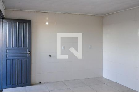 Sala e cozinha  de casa para alugar com 1 quarto, 40m² em Santa Tereza, Porto Alegre