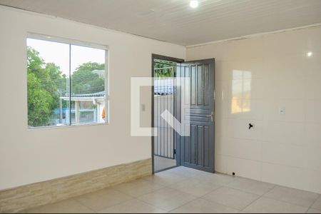 Sala e cozinha  de casa para alugar com 1 quarto, 40m² em Santa Tereza, Porto Alegre
