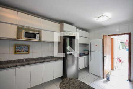 Casa à venda com 175m², 3 quartos e 2 vagasCozinha