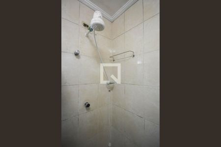 Casa à venda com 175m², 3 quartos e 2 vagasChuveiro do banheiro da suíte 3