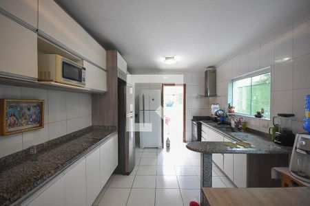 Casa à venda com 175m², 3 quartos e 2 vagasCozinha