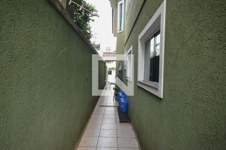 Casa à venda com 175m², 3 quartos e 2 vagasLateral