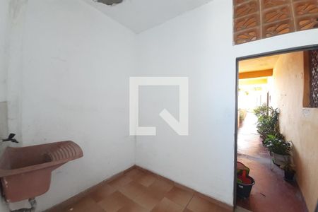 Apartamento à venda com 85m², 2 quartos e sem vaga Apartamento à venda com 85m², 2 quartos e sem vagaÁrea de Serviço