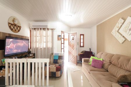 Sala de casa à venda com 2 quartos, 140m² em Campo Novo, Porto Alegre