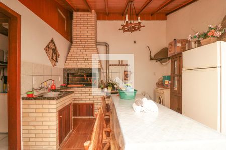 Casa à venda com 140m², 2 quartos e 2 vagas Casa à venda com 140m², 2 quartos e 2 vagasChurrasqueira