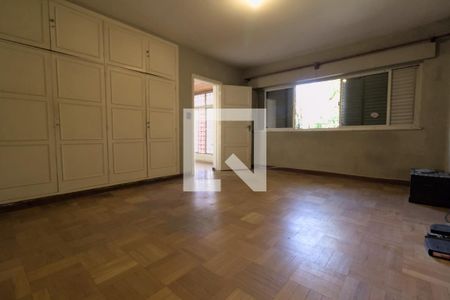 Casa à venda com 240m², 2 quartos e 3 vagas Casa à venda com 240m², 2 quartos e 3 vagasQuarto 2