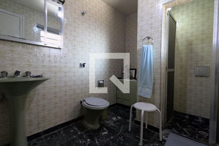 Casa à venda com 240m², 2 quartos e 3 vagas Casa à venda com 240m², 2 quartos e 3 vagasBanheiro da Suíte