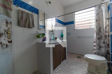 Casa à venda com 120m², 2 quartos e 7 vagasBanheiro 01
