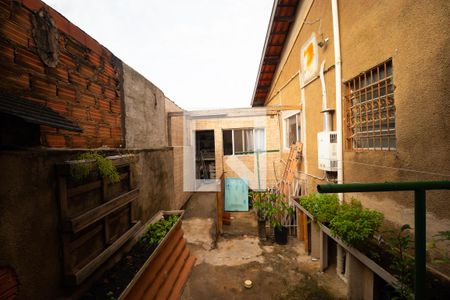 Casa à venda com 120m², 2 quartos e 7 vagasÁrea de Luz