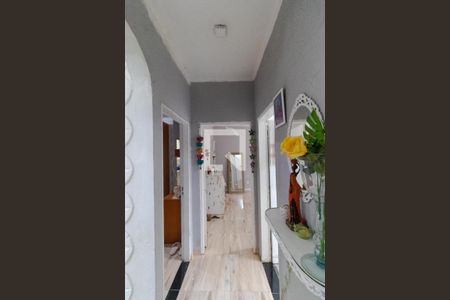 Casa à venda com 120m², 2 quartos e 7 vagasCorredor