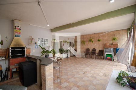 Casa à venda com 120m², 2 quartos e 7 vagasChurrasqueira