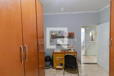 Casa à venda com 120m², 2 quartos e 7 vagasSuíte