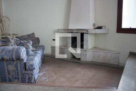 Casa para alugar com 400m², 3 quartos e 4 vagas Casa para alugar com 400m², 3 quartos e 4 vagasLaleira