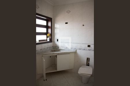 Banheiro da Suíte 1 de casa para alugar com 3 quartos, 400m² em Jardim Nossa Senhora do Carmo, São Paulo