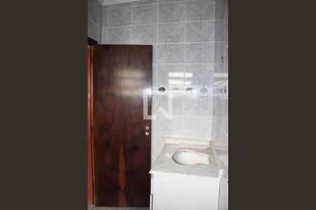 Casa para alugar com 400m², 3 quartos e 4 vagas Casa para alugar com 400m², 3 quartos e 4 vagasBanheiro da Suíte 2