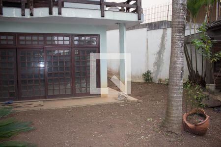 Casa para alugar com 400m², 3 quartos e 4 vagas Casa para alugar com 400m², 3 quartos e 4 vagasQuintal
