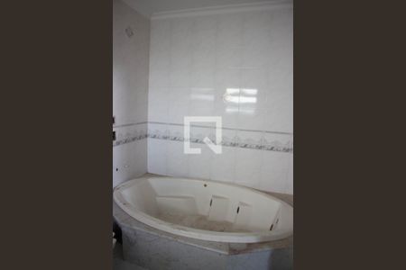 Banheiro da Suíte 1 de casa para alugar com 3 quartos, 400m² em Jardim Nossa Senhora do Carmo, São Paulo