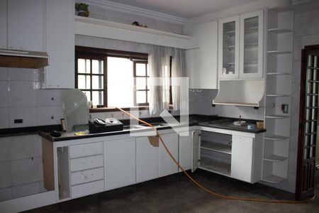 Casa para alugar com 400m², 3 quartos e 4 vagas Casa para alugar com 400m², 3 quartos e 4 vagasCozinha