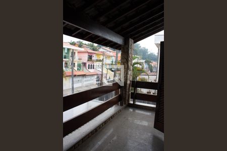 Casa para alugar com 400m², 3 quartos e 4 vagas Casa para alugar com 400m², 3 quartos e 4 vagasVaranda da Suíte 1