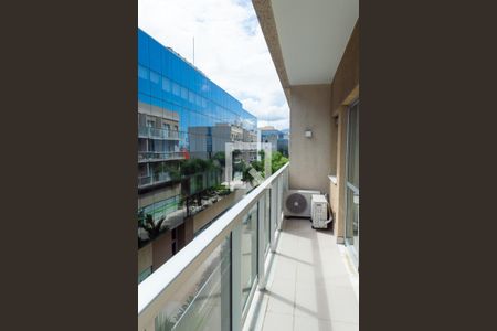 Apartamento à venda com 2 quartos, 71m² em Barra da Tijuca, Rio de Janeiro