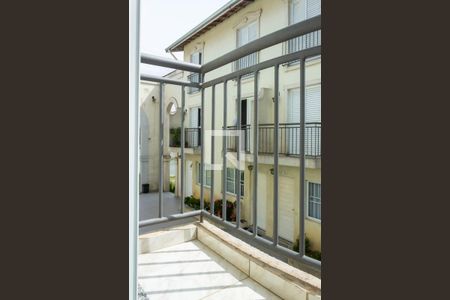 Casa de condomínio para alugar com 125m², 3 quartos e 2 vagas Casa de condomínio para alugar com 125m², 3 quartos e 2 vagasVaranda