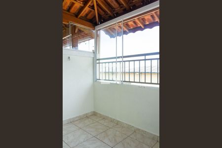 Casa de condomínio para alugar com 125m², 3 quartos e 2 vagas