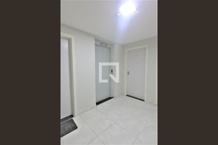 Apartamento à venda com 56m², 2 quartos e 1 vagaHall social