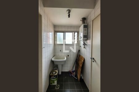 Apartamento para alugar com 70m², 3 quartos e 1 vagaÁrea de Serviço