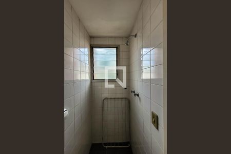 Apartamento para alugar com 70m², 3 quartos e 1 vagaBanheiro de serviço