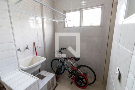 Apartamento para alugar com 60m², 2 quartos e 1 vagaÁrea de serviço