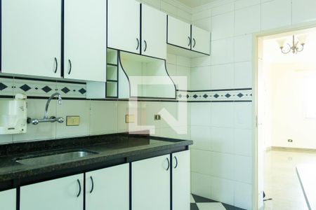 Apartamento para alugar com 82m², 2 quartos e 2 vagasCozinha