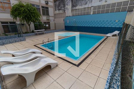 Apartamento à venda com 85m², 4 quartos e 1 vaga Apartamento à venda com 85m², 4 quartos e 1 vagaÁrea comum - Piscina